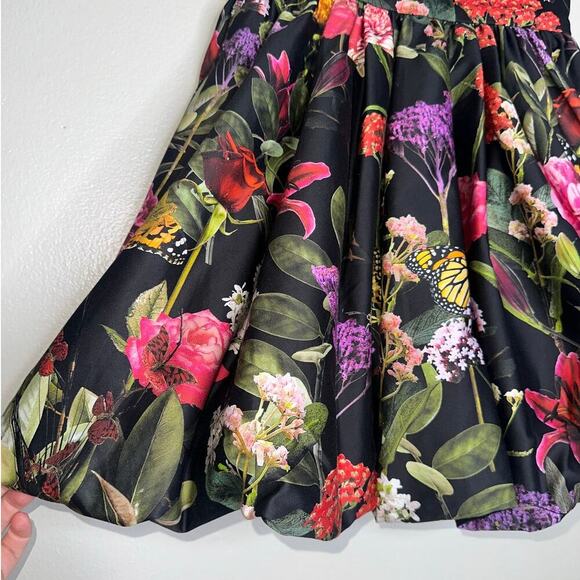 Alice + Olivia NWT Asha Bubble Hem Floral Strapless Mini Dress Black Size 0 - Picture 6 of 9